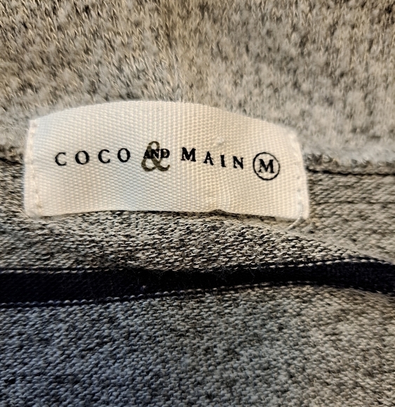 Coco & Main Striped Cardigan heathered grey & blue striped,  Size M - Picture 6 of 7